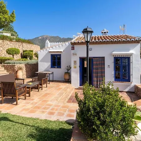 Mit Privatpool Fuer 4 Personen Ca 190 M In Frigiliana, Andalusien Costa Del Sol Holiday home *