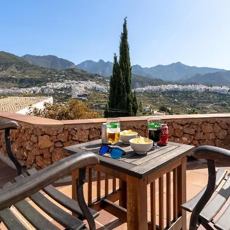 Mit Privatpool Fuer 4 Personen Ca 190 M In Frigiliana, Andalusien Costa Del Sol Holiday home *